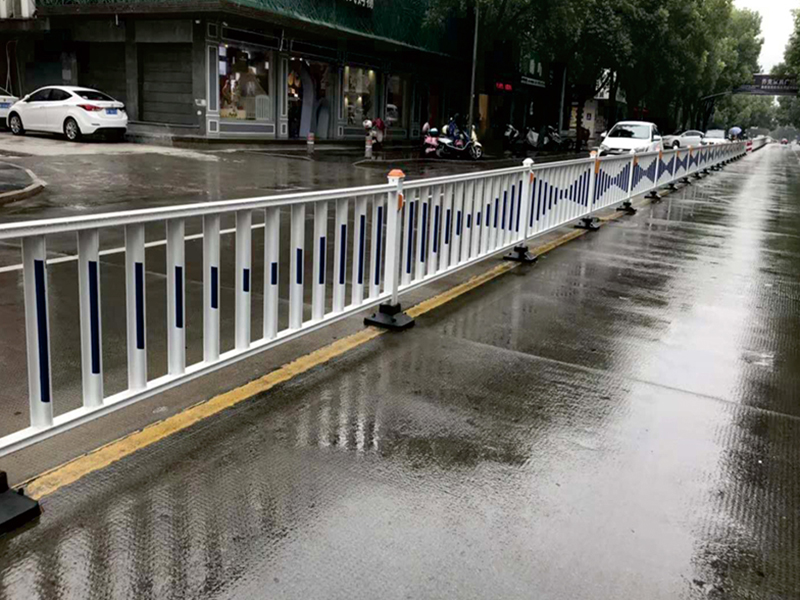 你可知交通道路護(hù)欄和城市形象有何關(guān)系？